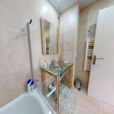 Premiere Ligne De Mer, 60 M2 *